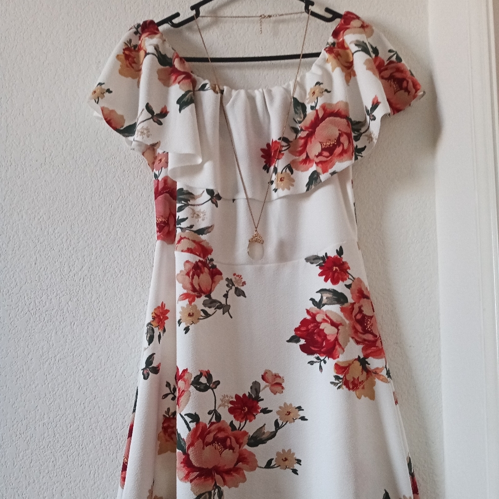 Beautiful Floral Day Dress